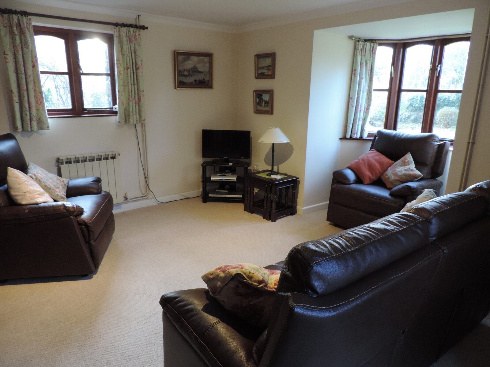 Geranium Cottage sitting room